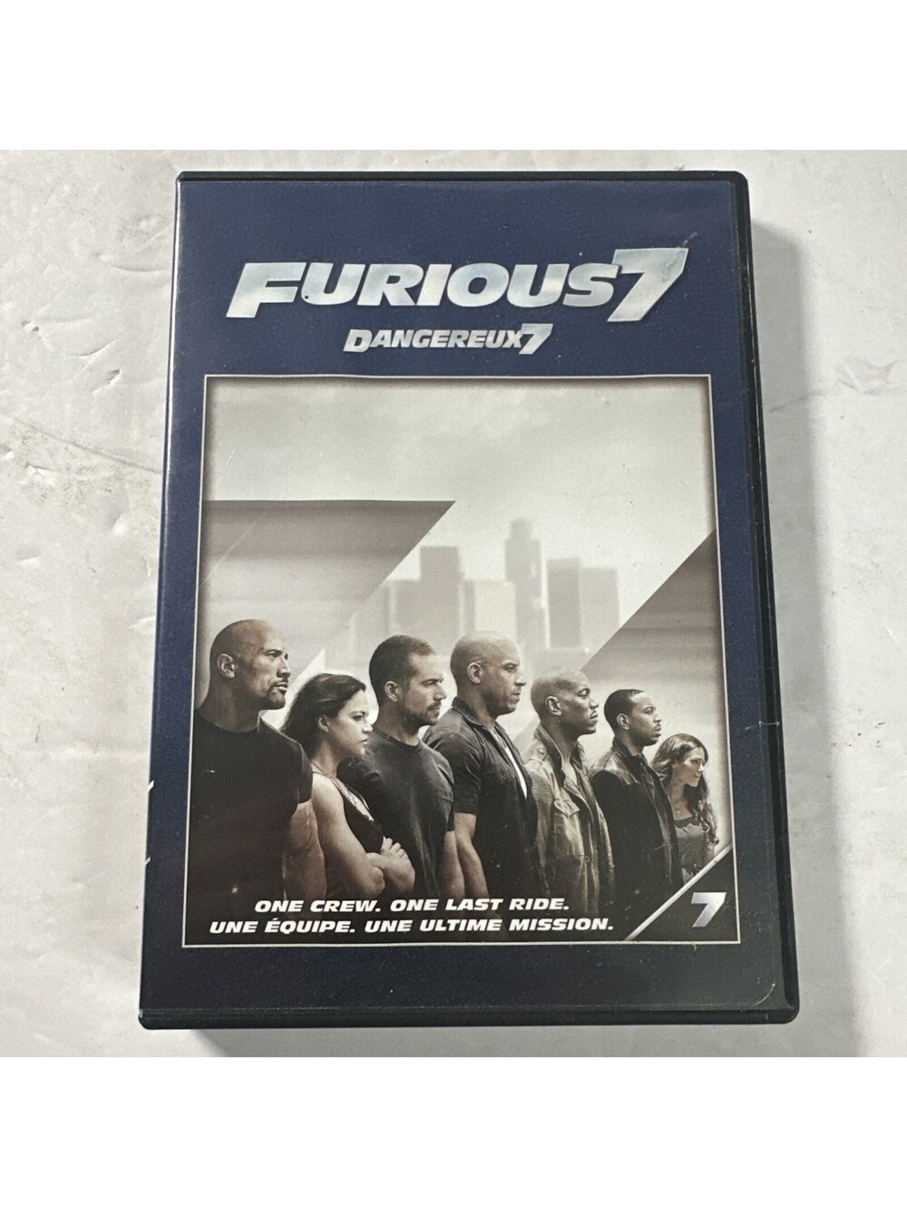 Furious 7 (DVD, 2015, Widescreen, Bilingual) Vin Diesel, Paul Walker